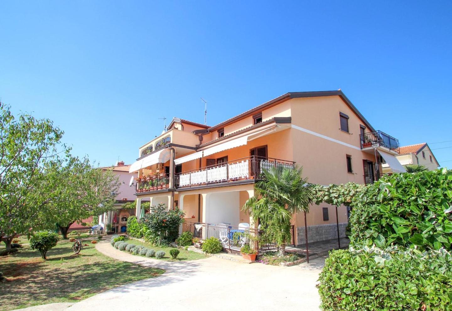 Apartments Maria Novigrad Istria Exterior foto